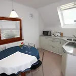 Apartma Pri Bizjaku *